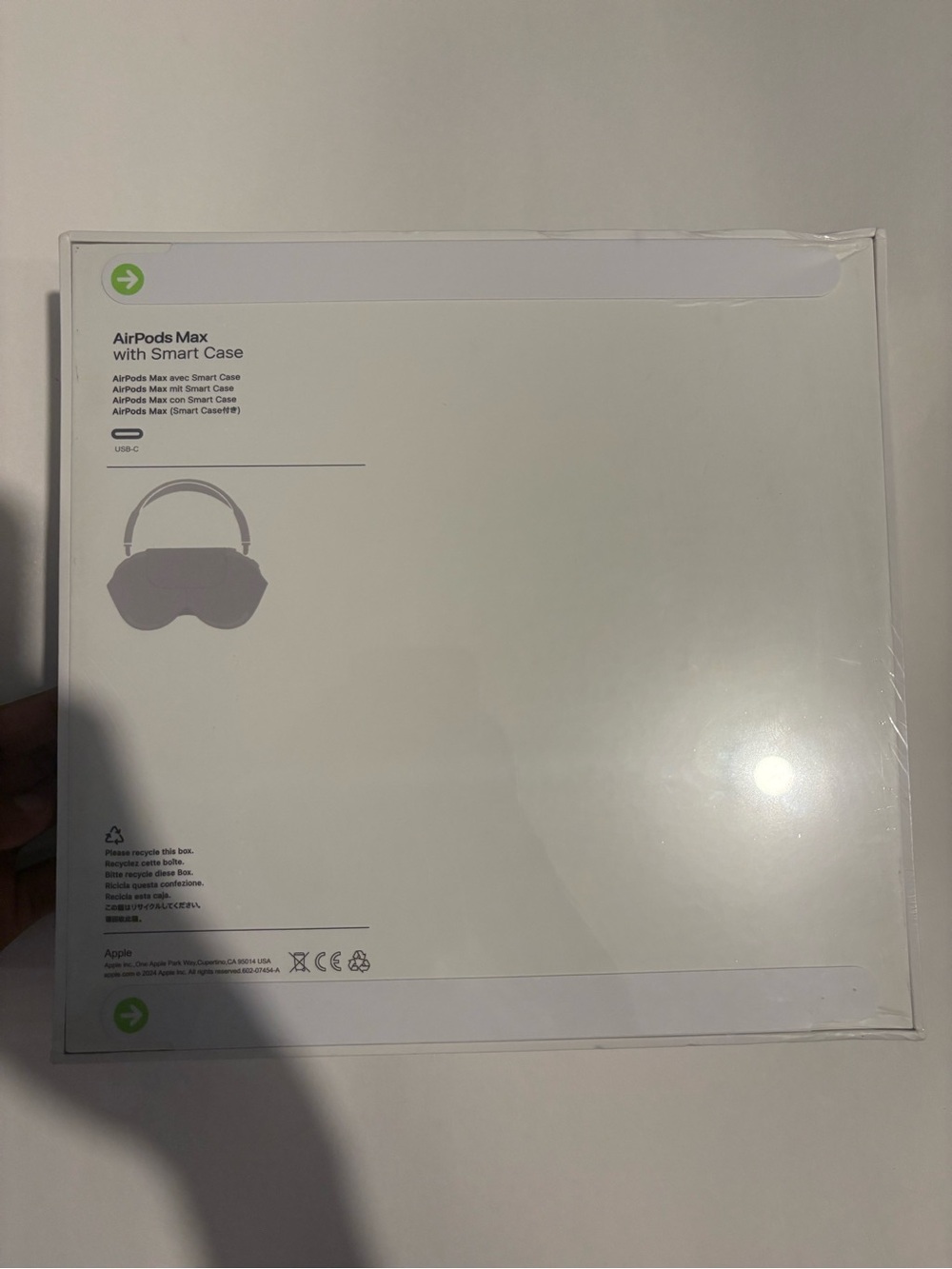 Apple AirPods Max with Smart Case - White